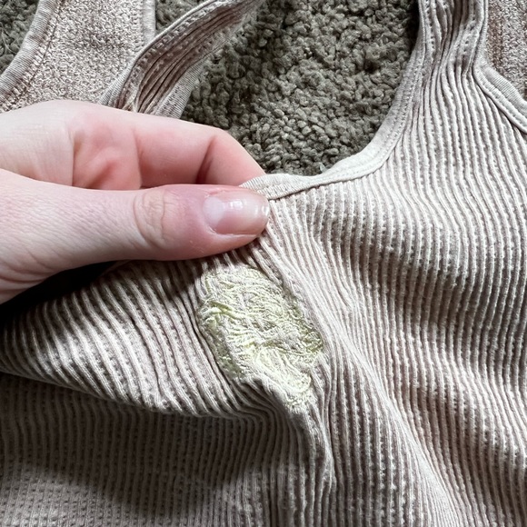 ✨Sold✨Darc Sport SHE Peach Ribbed Tank Top - Picture 2 of 4